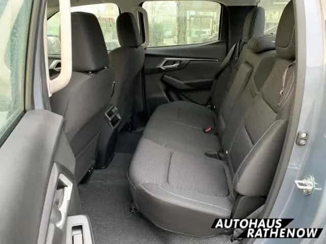 Isuzu D-Max Double Cab 4WD LS SHZ Totwinkelassistent S 12/2024-photo-8