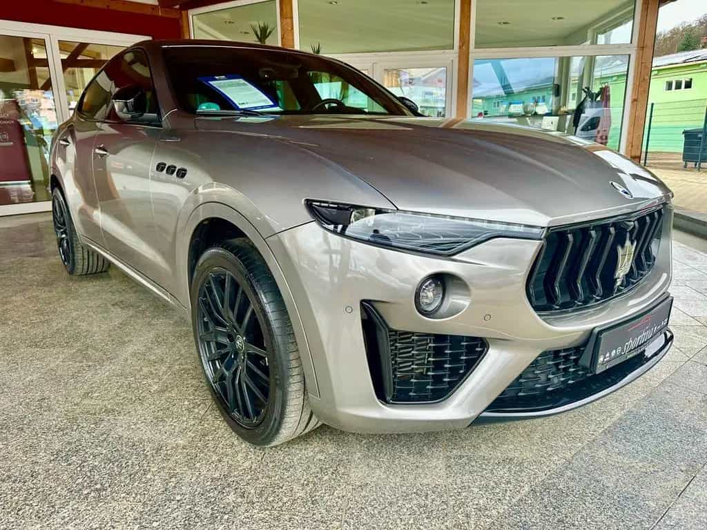 Maserati Levante Modena S  Carbon NP:155.820,-Euro voll 08/2022-photo-1