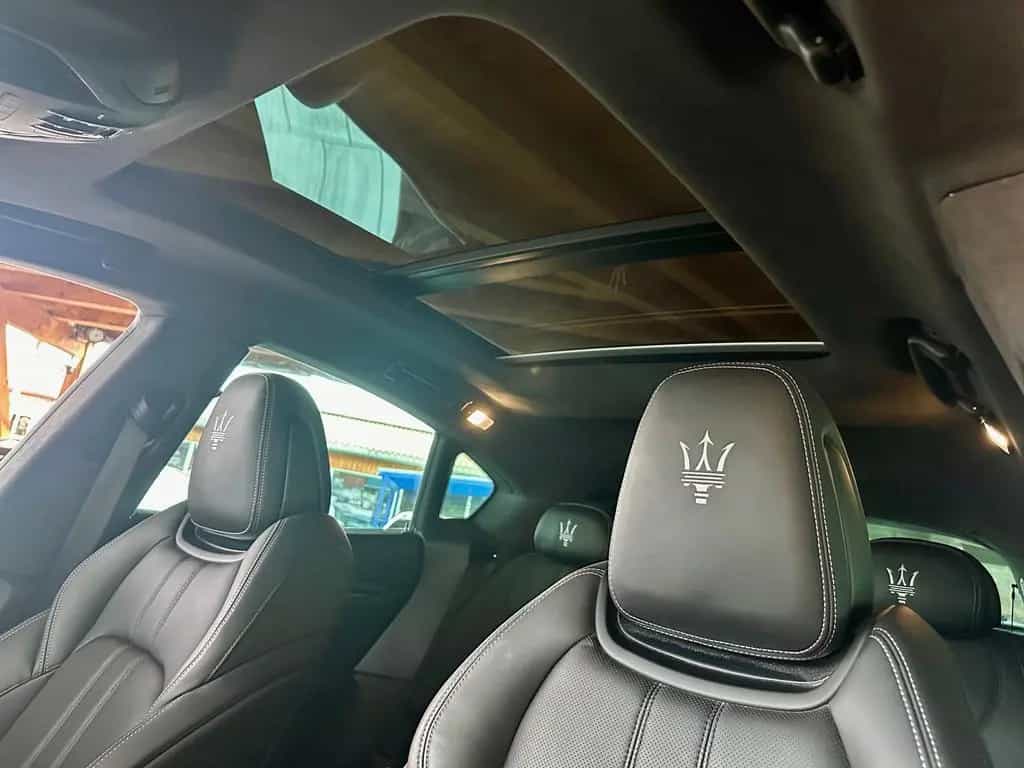Maserati Levante Modena S  Carbon NP:155.820,-Euro voll 08/2022-photo-14