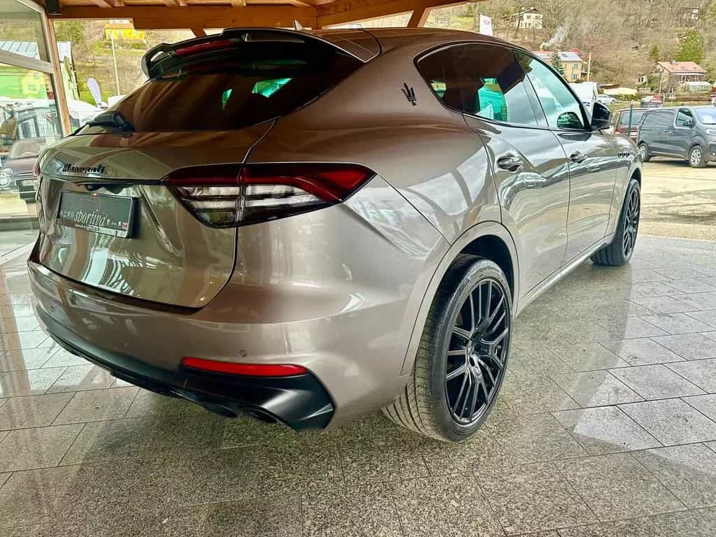 Maserati Levante Modena S  Carbon NP:155.820,-Euro voll 08/2022-photo-2