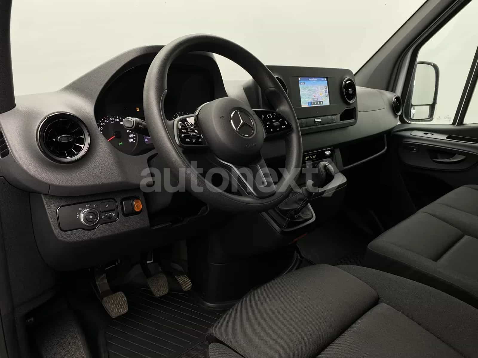 Mercedes-Benz Sprinter 12/2020-photo-28