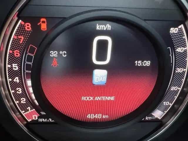 Abarth 695C KLIMA NAVI ALU AHK für Fahrräder 02/2024-photo-22