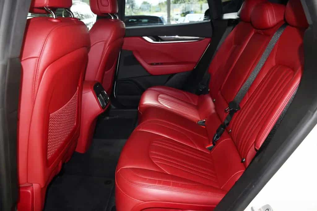 Maserati Levante 3.0 V6 Q4 Carbon Alcantara 360° ACC 04/2018-photo-10