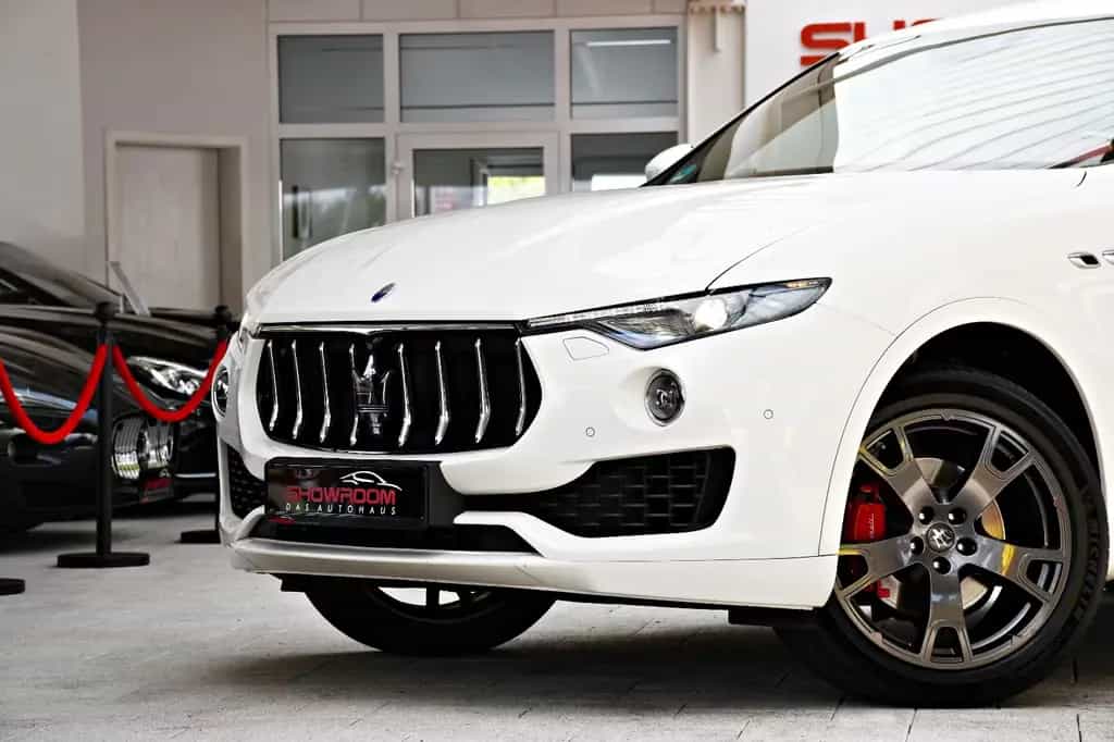 Maserati Levante 3.0 V6 Q4 Carbon Alcantara 360° ACC 04/2018-photo-20