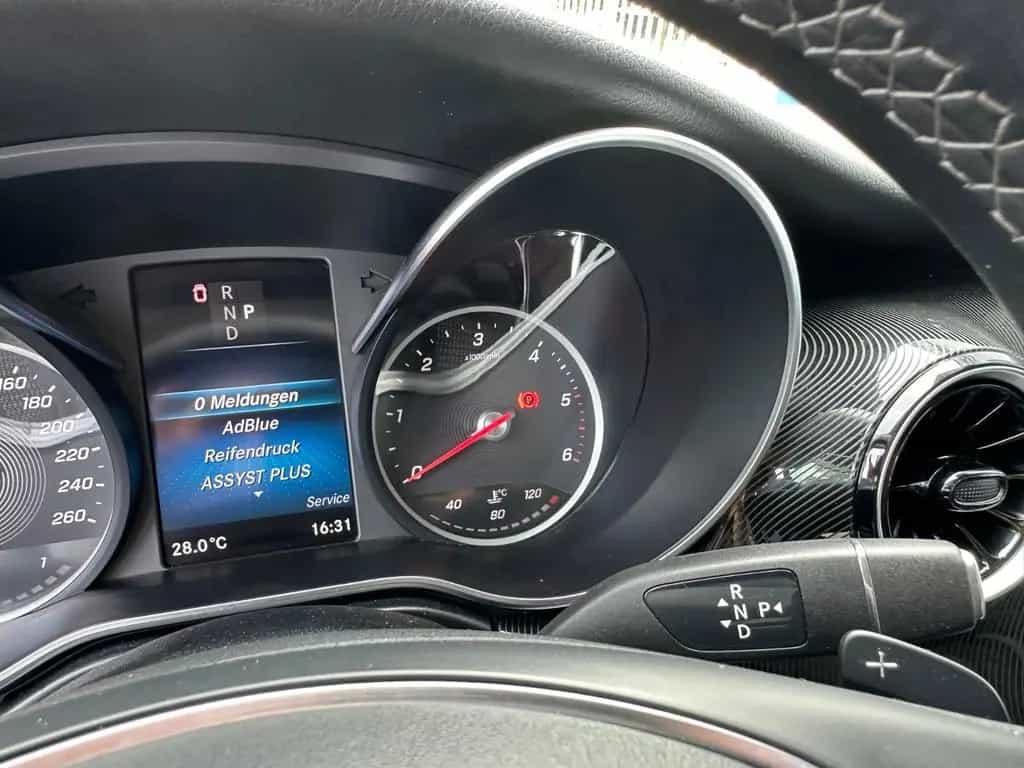 Mercedes-Benz V-Class d LANG 4M 9G WEBASTO NAVI MBUX AHK 7-SITZER 07/2020-photo-22
