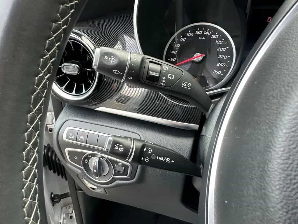 Mercedes-Benz V-Class d LANG 4M 9G WEBASTO NAVI MBUX AHK 7-SITZER 07/2020-photo-24