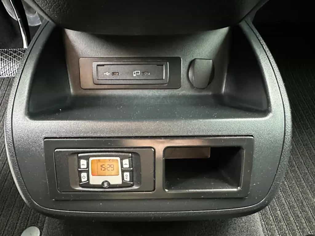 Mercedes-Benz V-Class d LANG 4M 9G WEBASTO NAVI MBUX AHK 7-SITZER 07/2020-photo-25