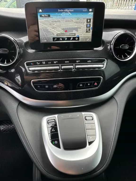 Mercedes-Benz V-Class d LANG 4M 9G WEBASTO NAVI MBUX AHK 7-SITZER 07/2020-photo-30