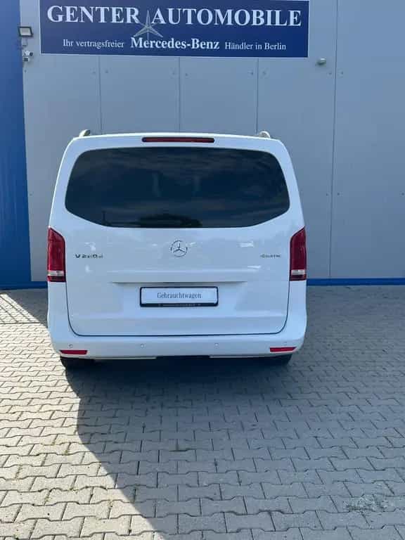 Mercedes-Benz V-Class d LANG 4M 9G WEBASTO NAVI MBUX AHK 7-SITZER 07/2020-photo-4