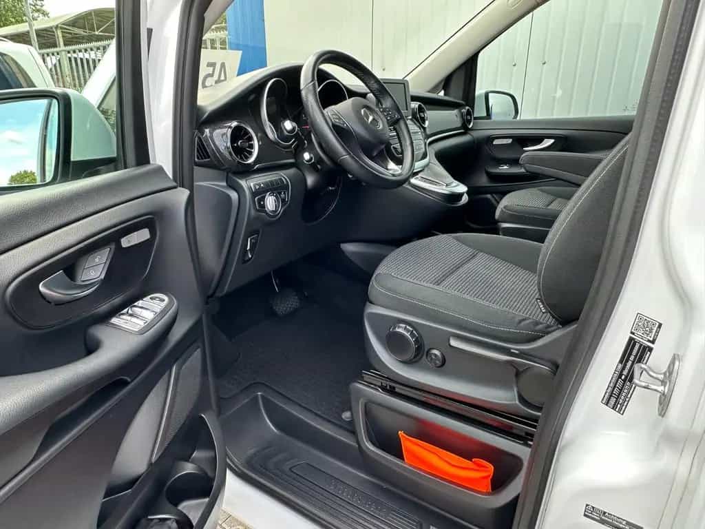 Mercedes-Benz V-Class d LANG 4M 9G WEBASTO NAVI MBUX AHK 7-SITZER 07/2020-photo-7