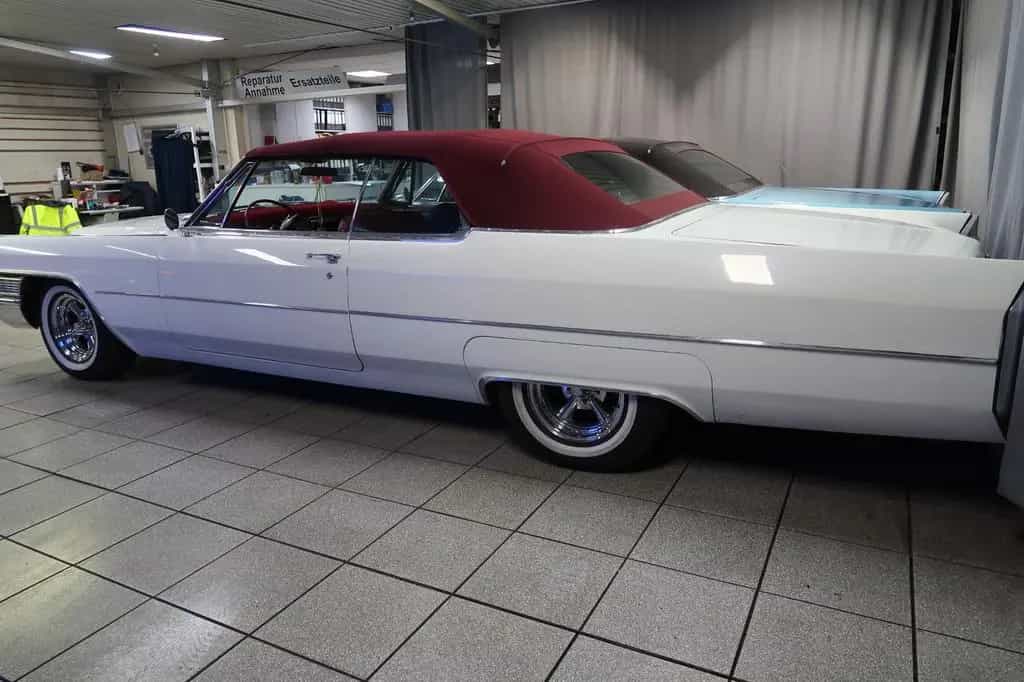 Cadillac Deville Convertible 06/1965-photo-2