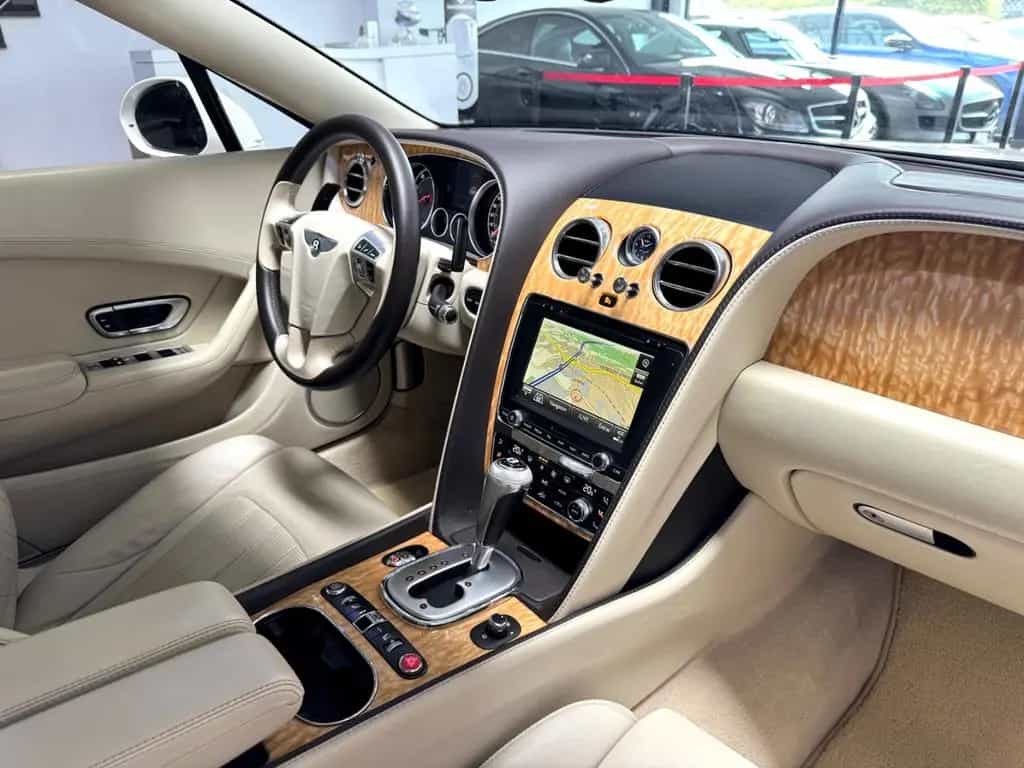 Bentley Continental GTC CONTINETAL GTC 6.0 W12 ACC KAMERA MASSAGE 21" 05/2012-photo-1