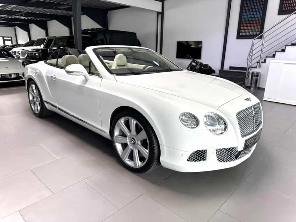 Bentley Continental GTC CONTINETAL GTC 6.0 W12 ACC KAMERA MASSAGE 21" 05/2012-photo-21