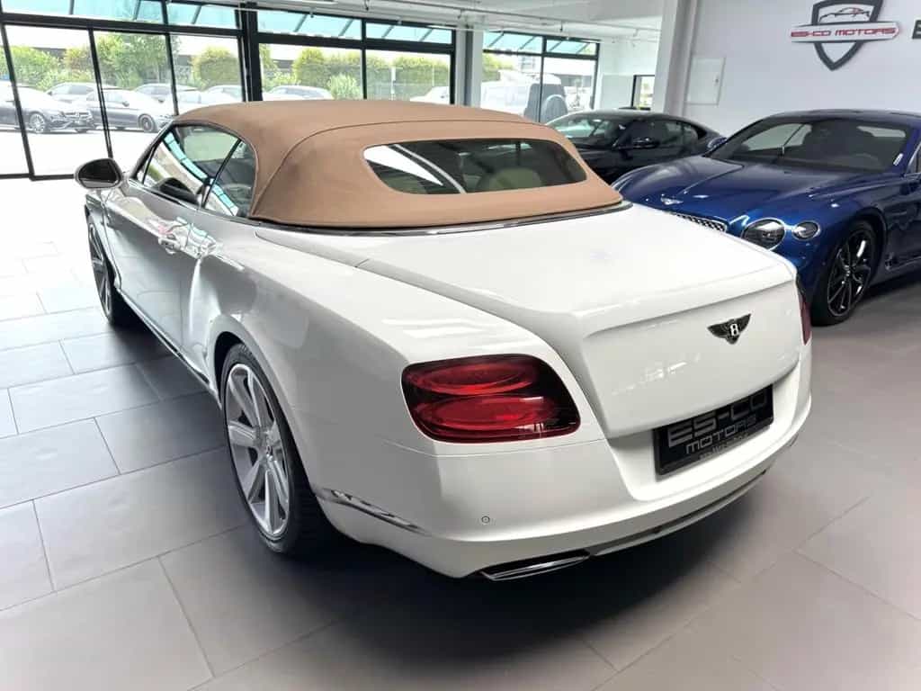 Bentley Continental GTC CONTINETAL GTC 6.0 W12 ACC KAMERA MASSAGE 21" 05/2012-photo-4