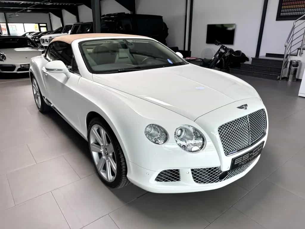 Bentley Continental GTC CONTINETAL GTC 6.0 W12 ACC KAMERA MASSAGE 21" 05/2012-photo-8