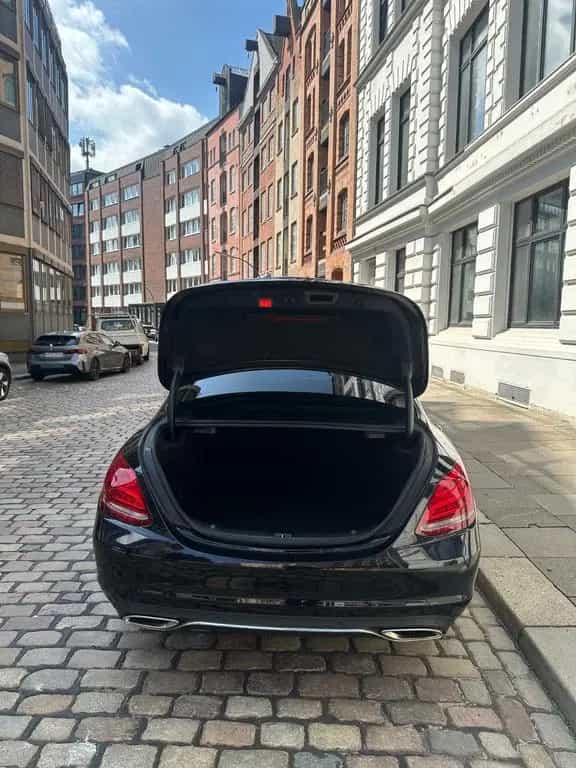 Mercedes-Benz C-Class 300 *Autom. *AMG Felgen *Sitzheizung 02/2017-photo-5