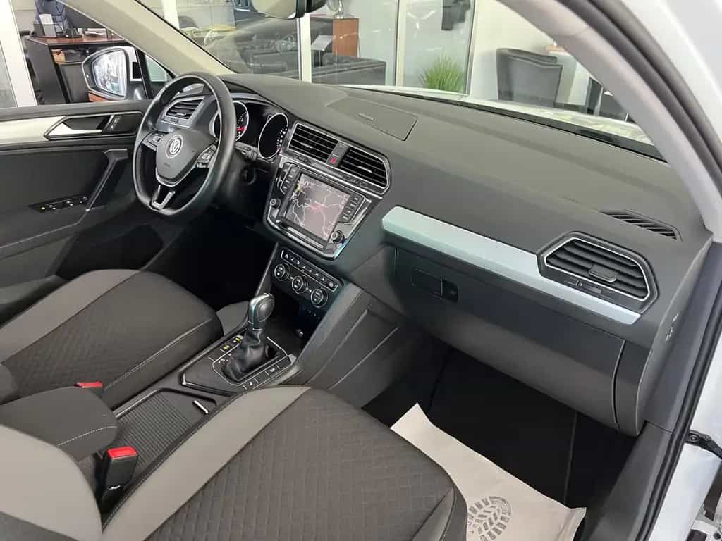 Volkswagen Tiguan 1.4TSI DSG Comfortline *LED*NAVI* 1.HAND* 07/2016-photo-23