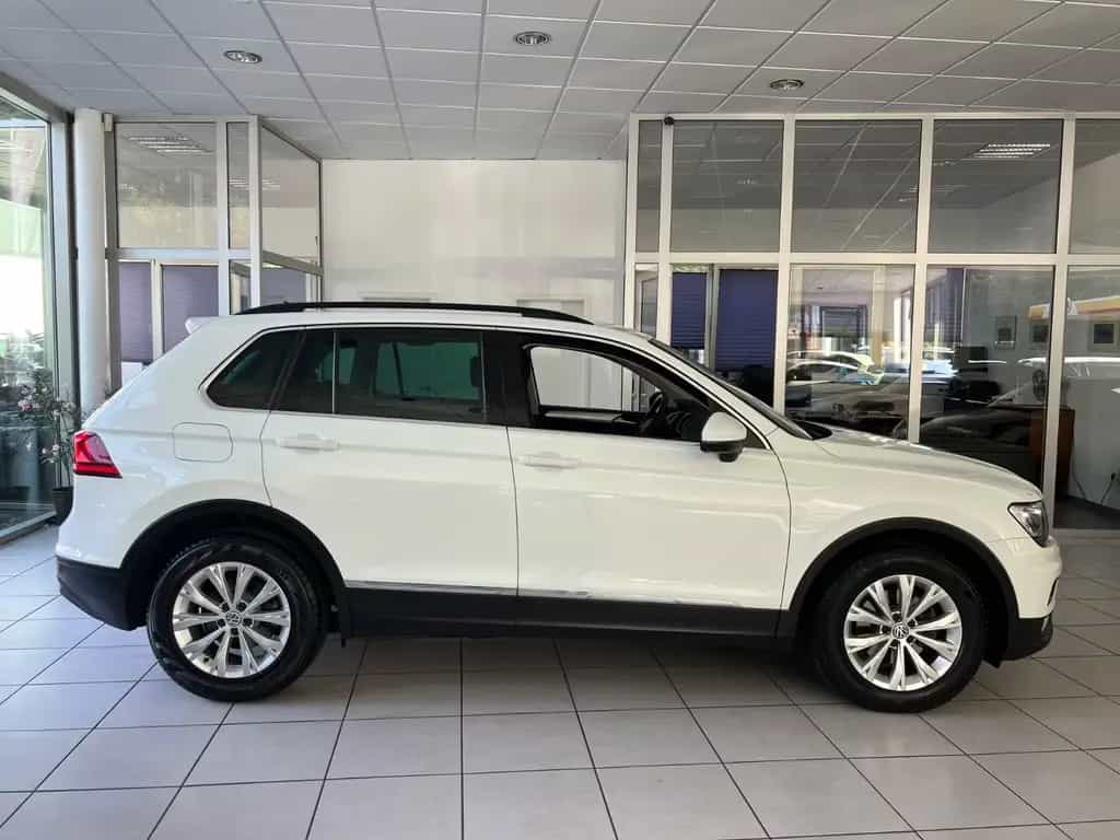 Volkswagen Tiguan 1.4TSI DSG Comfortline *LED*NAVI* 1.HAND* 07/2016-photo-3