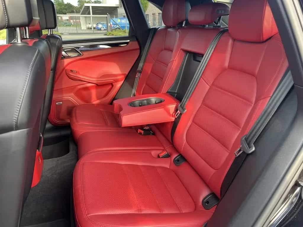 Porsche Macan Turbo+LED+Leder+Bose+Kamera 03/2018-photo-19