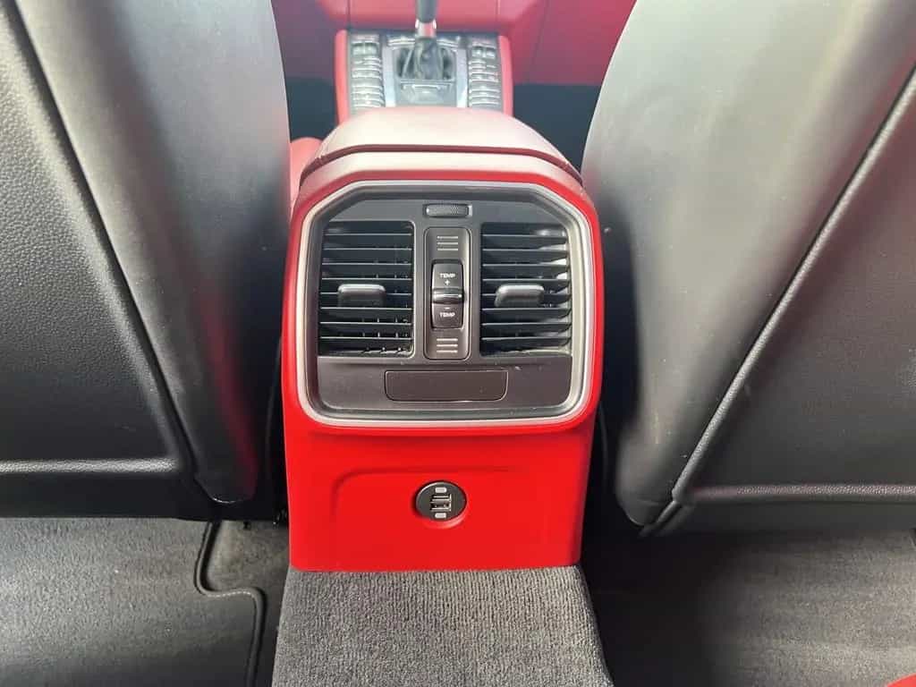 Porsche Macan Turbo+LED+Leder+Bose+Kamera 03/2018-photo-21