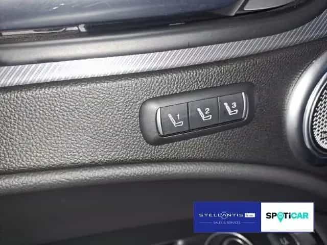 Alfa Romeo Stelvio 2.0 Veloce Q Navi Kamera LED 05/2024-photo-12