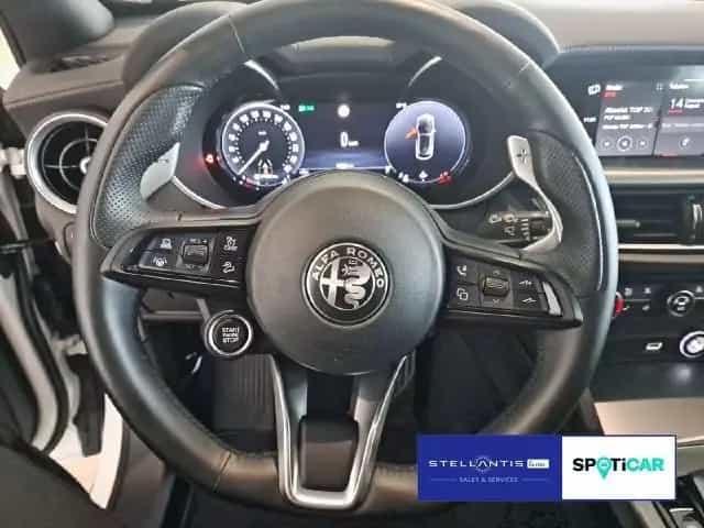 Alfa Romeo Stelvio 2.0 Veloce Q Navi Kamera LED 05/2024-photo-15
