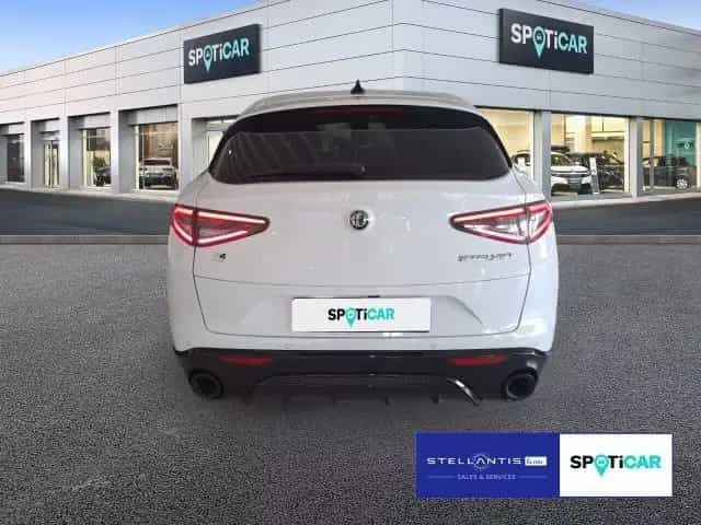 Alfa Romeo Stelvio 2.0 Veloce Q Navi Kamera LED 05/2024-photo-2