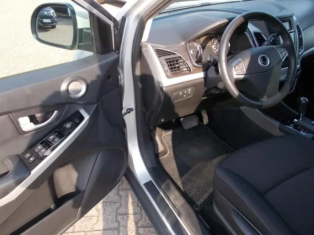 Ssangyong Korando 2.2 TD, 2WD, AHK 2.000 KG, Sitzheizung 03/2018-photo-13
