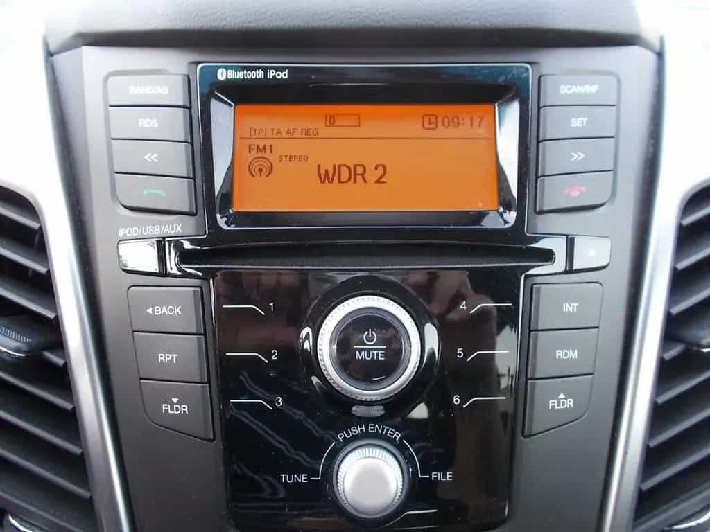 Ssangyong Korando 2.2 TD, 2WD, AHK 2.000 KG, Sitzheizung 03/2018-photo-21