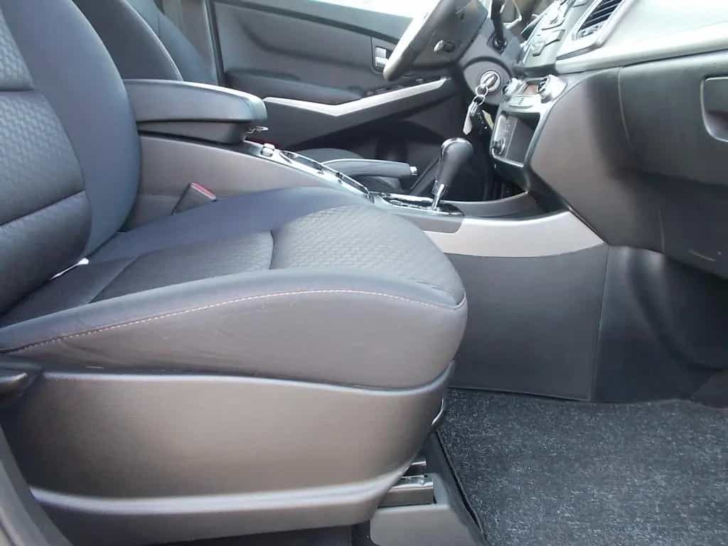 Ssangyong Korando 2.2 TD, 2WD, AHK 2.000 KG, Sitzheizung 03/2018-photo-29