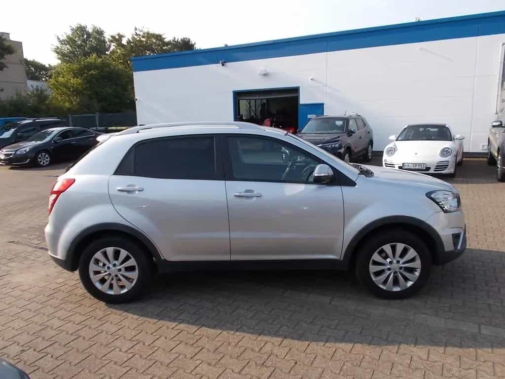 Ssangyong Korando 2.2 TD, 2WD, AHK 2.000 KG, Sitzheizung 03/2018-photo-3