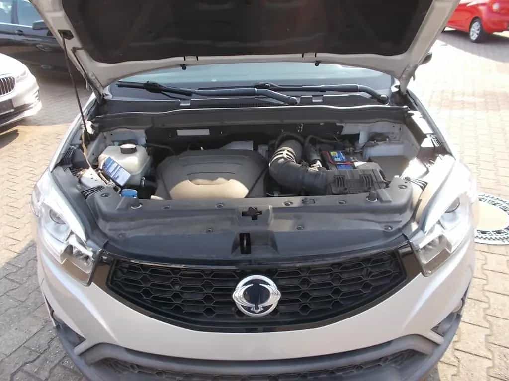 Ssangyong Korando 2.2 TD, 2WD, AHK 2.000 KG, Sitzheizung 03/2018-photo-9