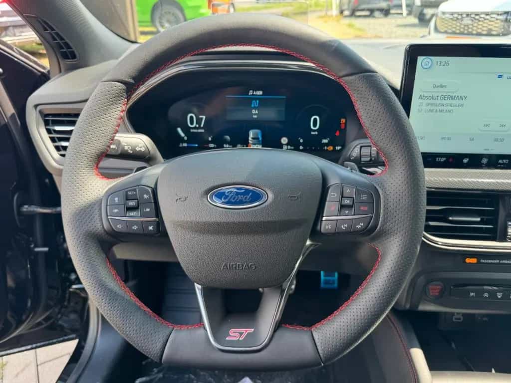 Ford Focus ST X SHZ*RFK*LED*Navi*SHZ*B&O Sound*Cam* 02/2026-photo-8