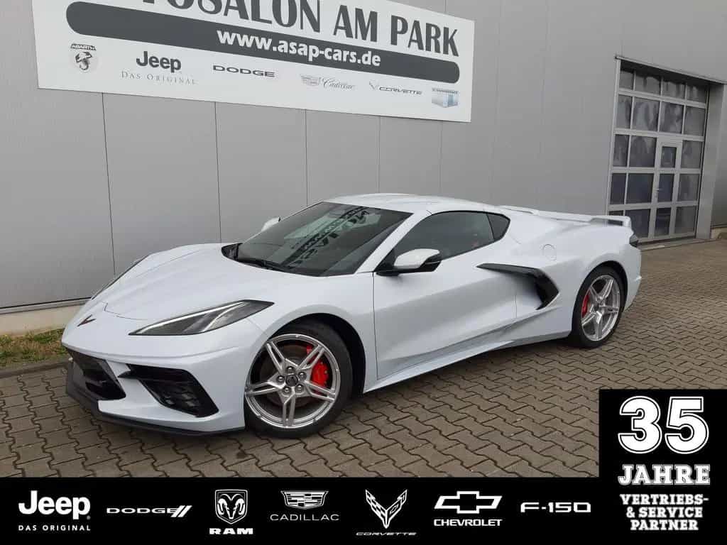 Corvette C8 Coupe 3LT 6.2 V8 Competition|Magentic|Lift 08/2025-photo-1
