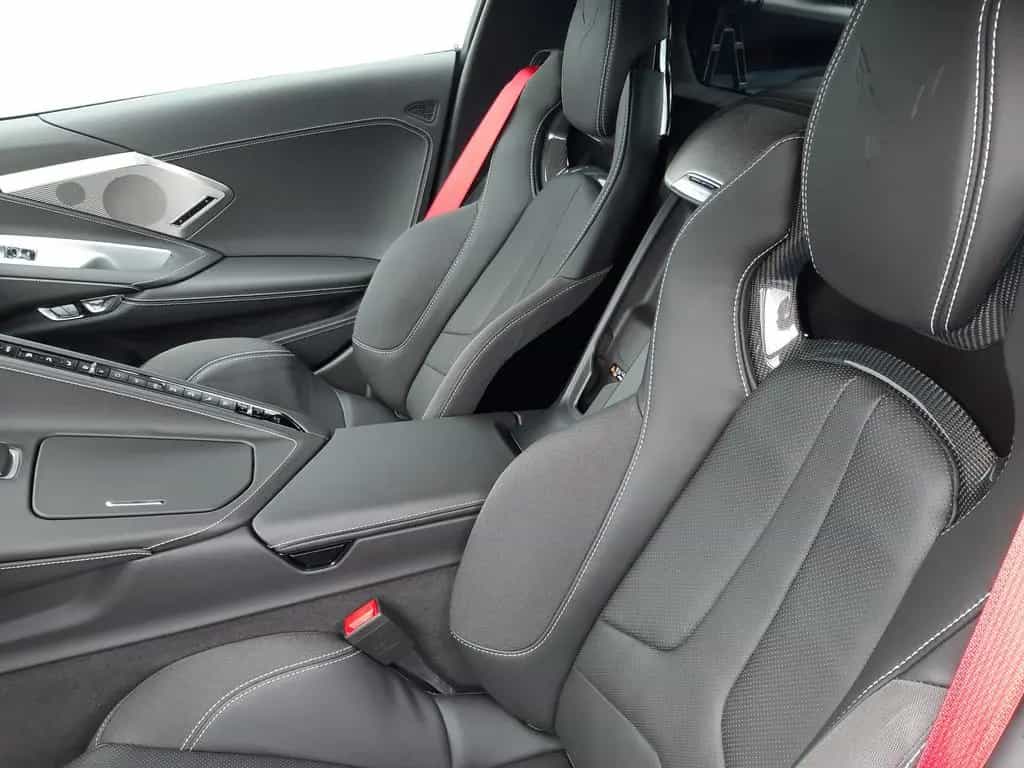 Corvette C8 Coupe 3LT 6.2 V8 Competition|Magentic|Lift 08/2025-photo-11