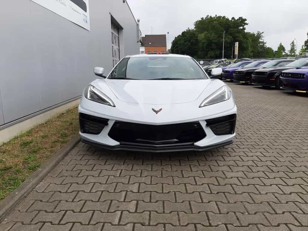 Corvette C8 Coupe 3LT 6.2 V8 Competition|Magentic|Lift 08/2025-photo-2