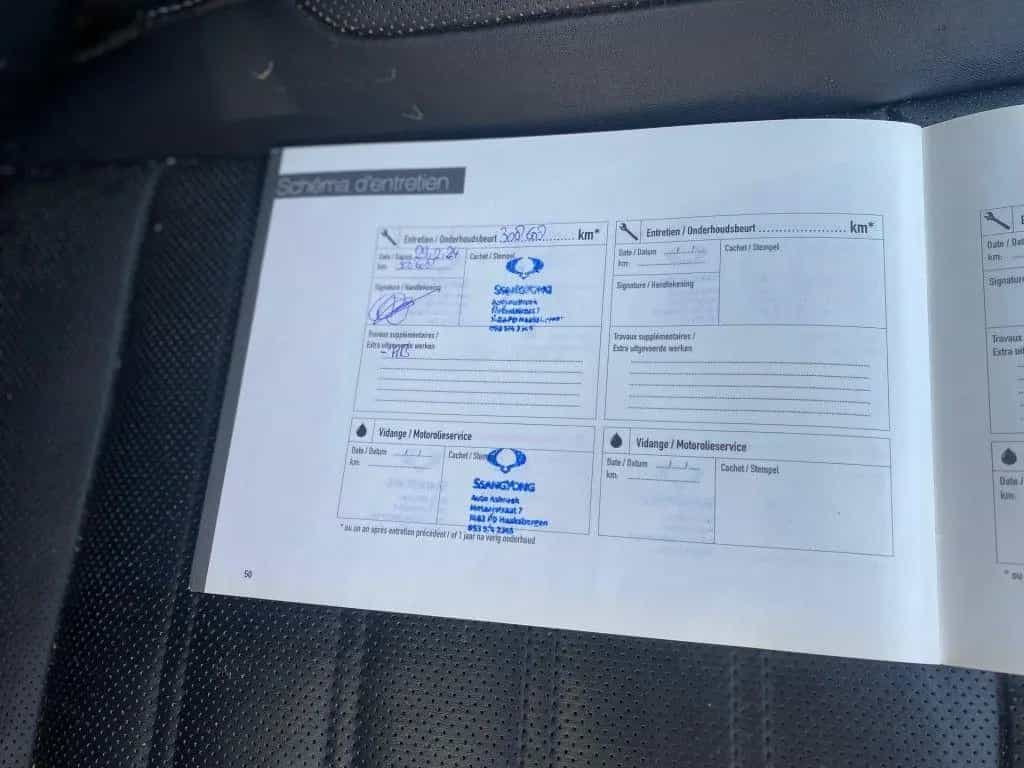 Ssangyong Tivoli 1.6D SAPPHIRE voll-ausstattung leder Schi 03/2016-photo-19