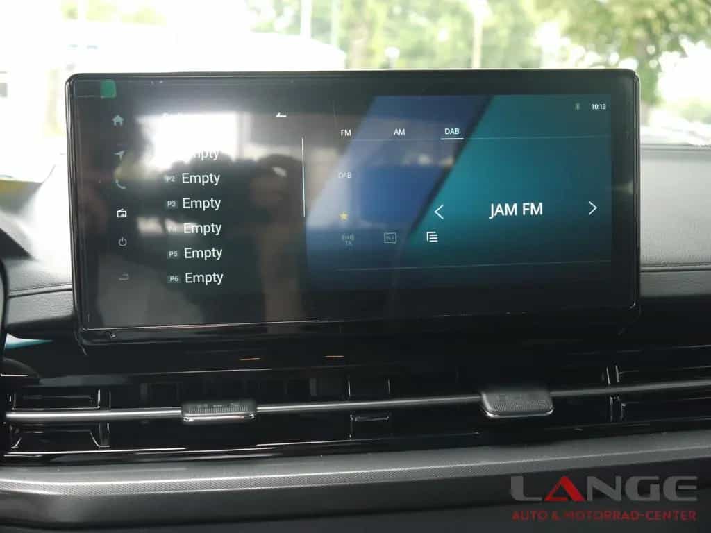 KGM Musso Grand 2.2 e-XDi AWD Bliss Temp Tel.-Vorb. null-photo-13