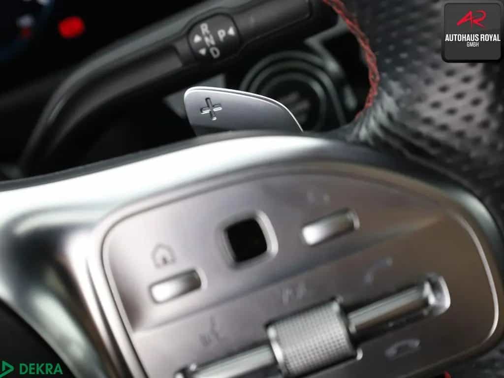Mercedes-Benz CLA-Class 35 AMG Shooting Brake 4M STANDHZ,KEYLESS,SH 06/2020-photo-13