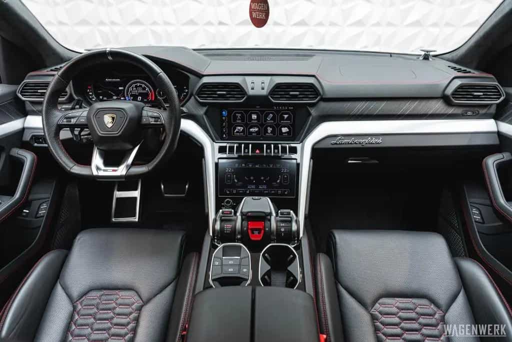 Lamborghini Urus 1.HAND FULL-ADAS 22ZOLL B&O Q-CITURA PANORA 04/2019-photo-16