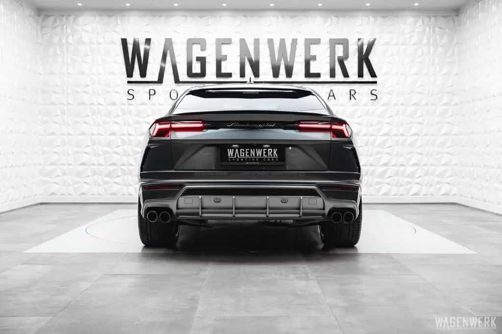 Lamborghini Urus 1.HAND FULL-ADAS 22ZOLL B&O Q-CITURA PANORA 04/2019-photo-2