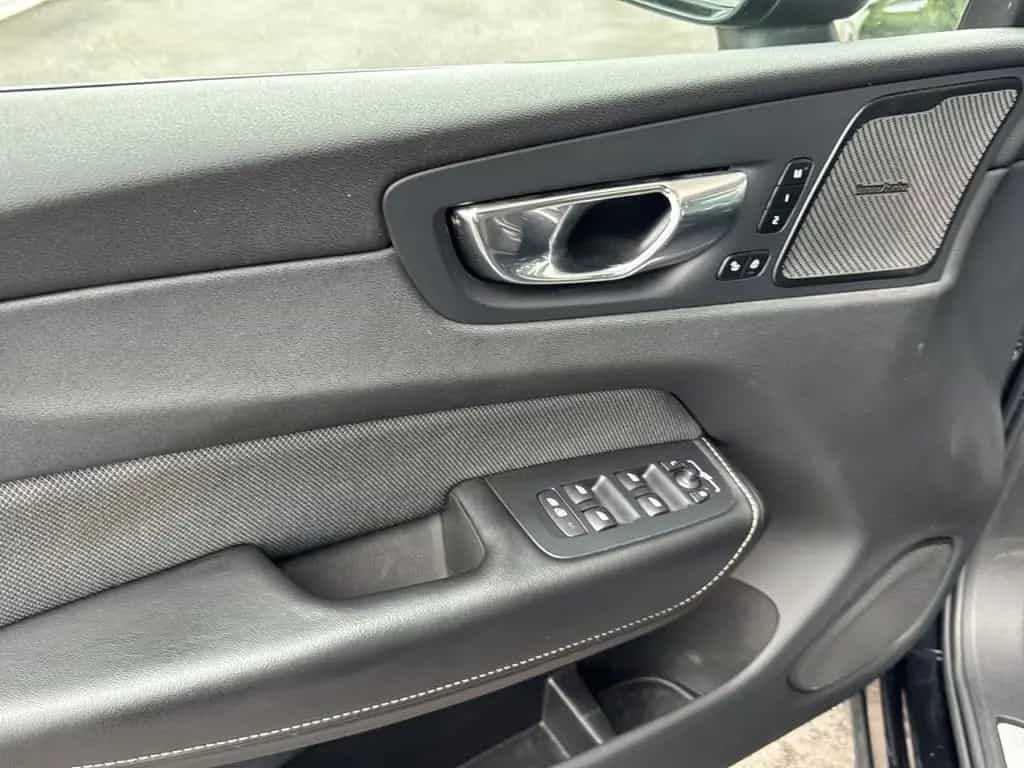 Volvo XC60 XC 60 Ultimate Dark AWD Bluetooth Navi LED Klima 07/2022-photo-9