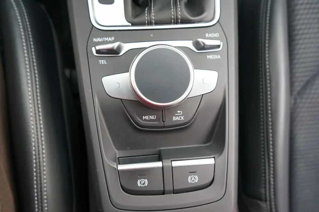 Audi SQ2 2.0 TFSI quattro LED Navi ACC Kamera PDC 02/2021-photo-14