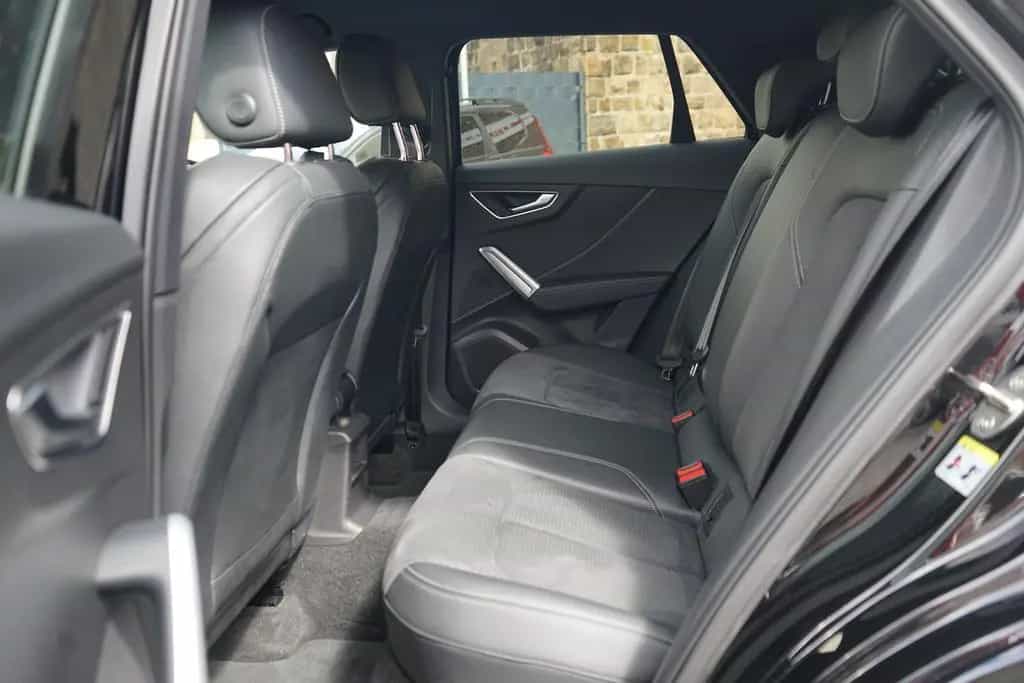 Audi SQ2 2.0 TFSI quattro LED Navi ACC Kamera PDC 02/2021-photo-29