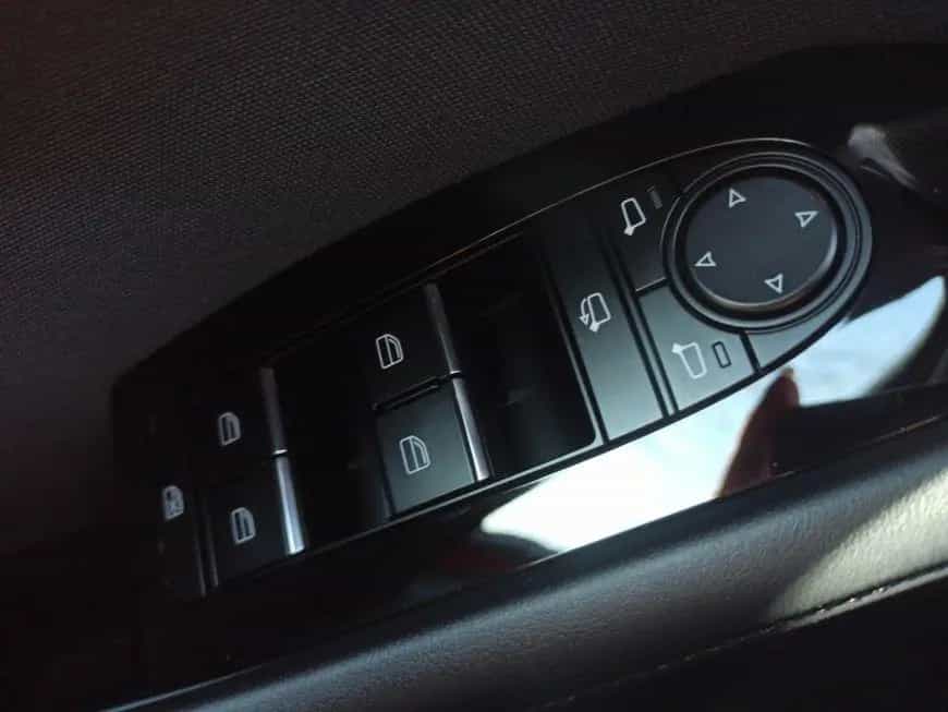 Mazda 3 e-SKYACTIV-G 140 M HYBRID Aut. EXCLUSIVE-LINE 05/2025-photo-15
