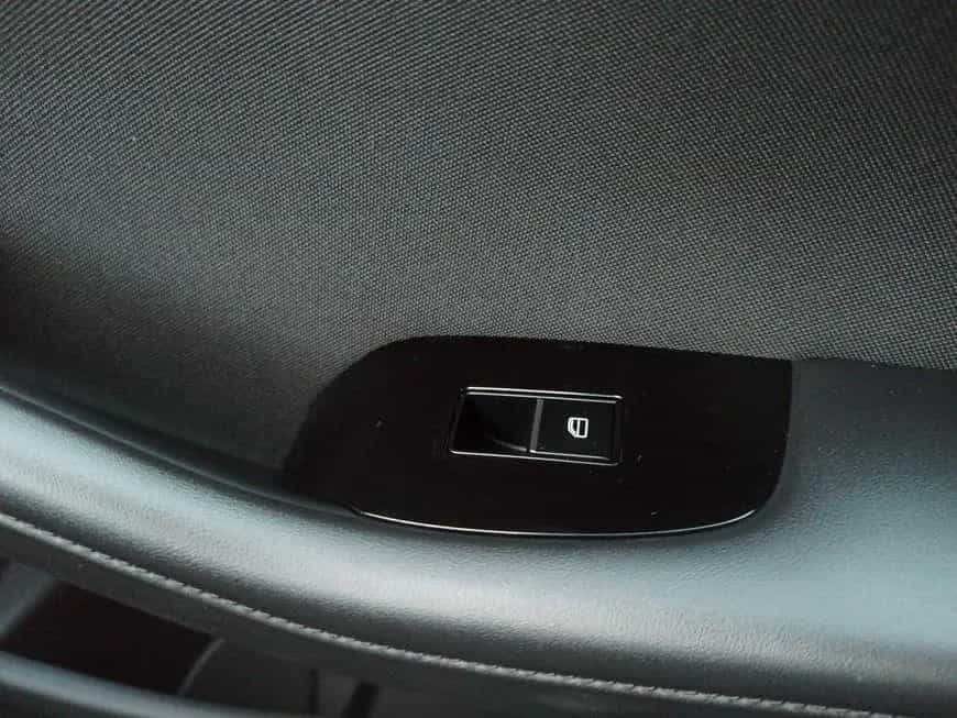 Mazda 3 e-SKYACTIV-G 140 M HYBRID Aut. EXCLUSIVE-LINE 05/2025-photo-18