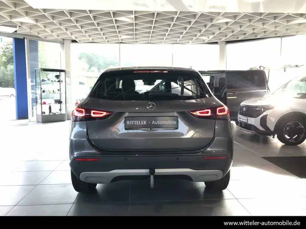 Mercedes-Benz GLA 200 Style AHK/LED/MBUX/SHZ/AMBIENTE/7G-DCT 05/2022-photo-10