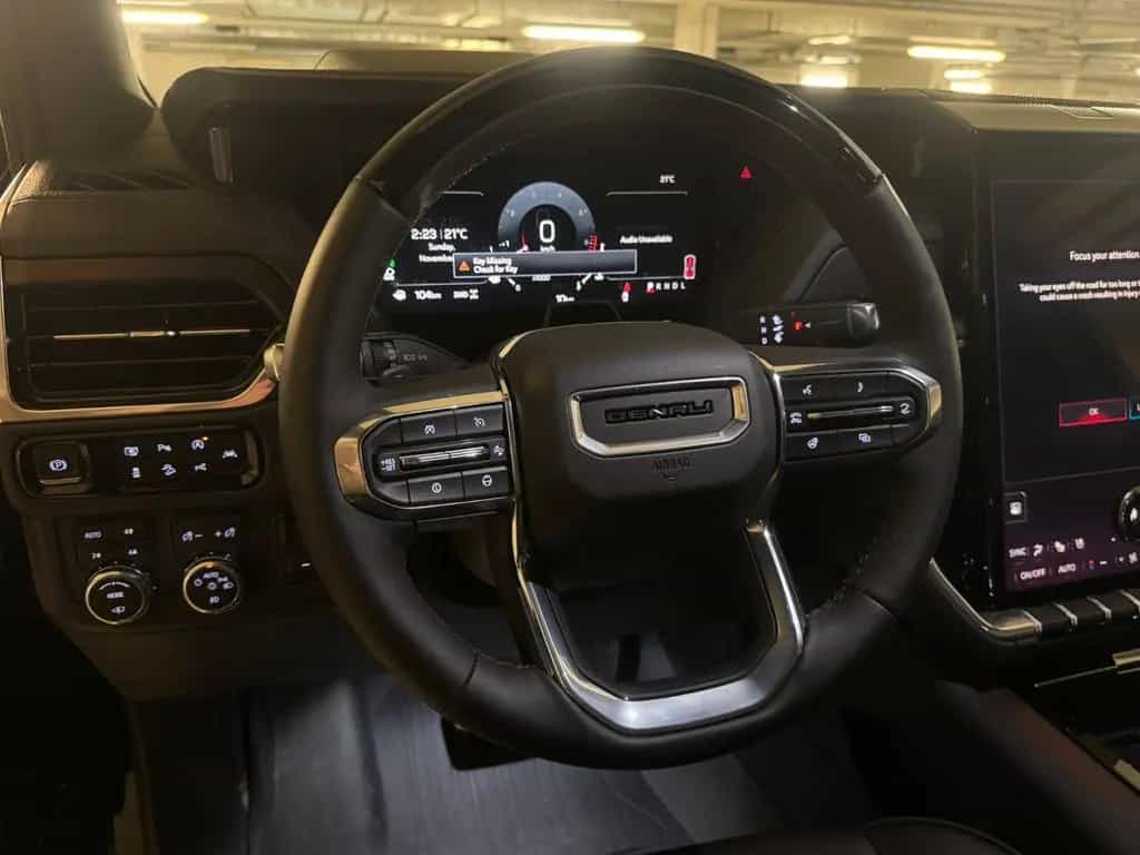 GMC Yukon XL 4WD+420HP+NEW+2026modYear null-photo-17