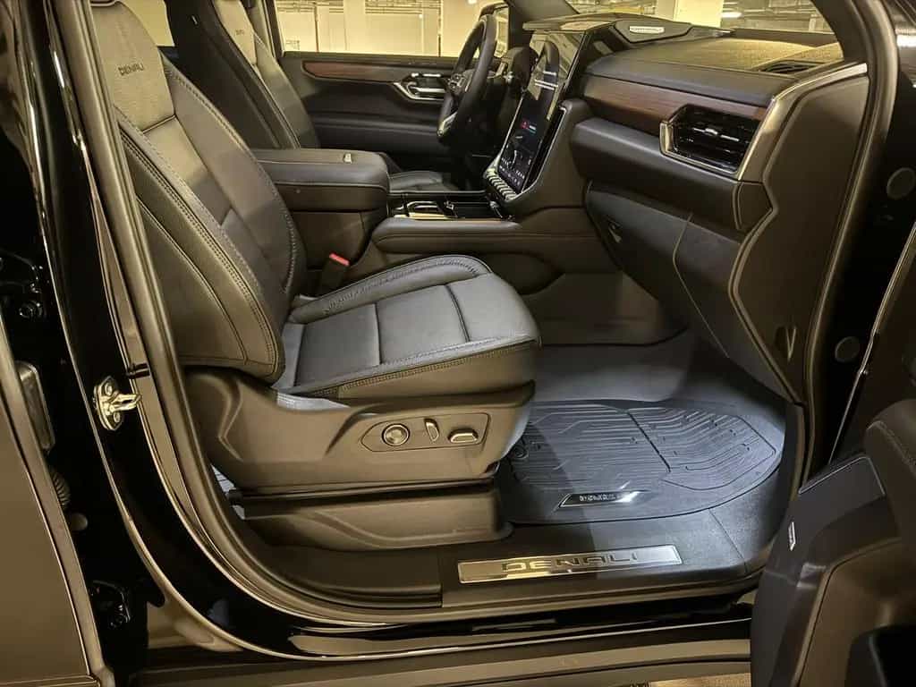 GMC Yukon XL 4WD+420HP+NEW+2026modYear null-photo-20