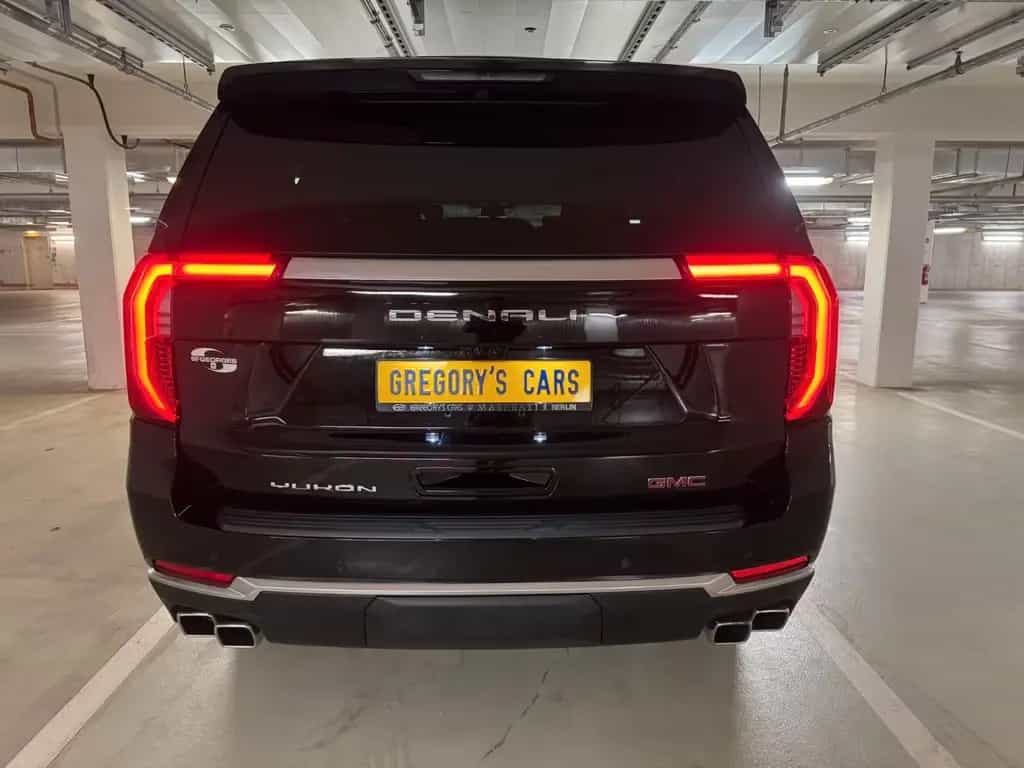 GMC Yukon XL 4WD+420HP+NEW+2026modYear null-photo-9